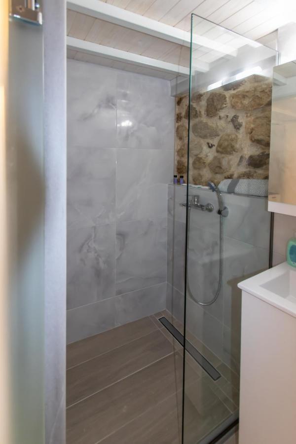 Stone House Apartment Mantouki Екстериор снимка