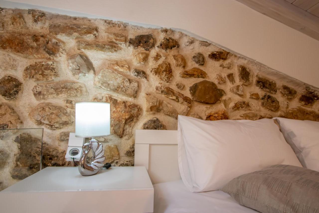 Stone House Apartment Mantouki Екстериор снимка