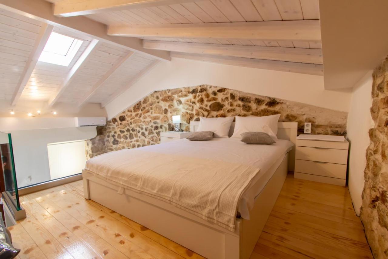 Stone House Apartment Mantouki Екстериор снимка